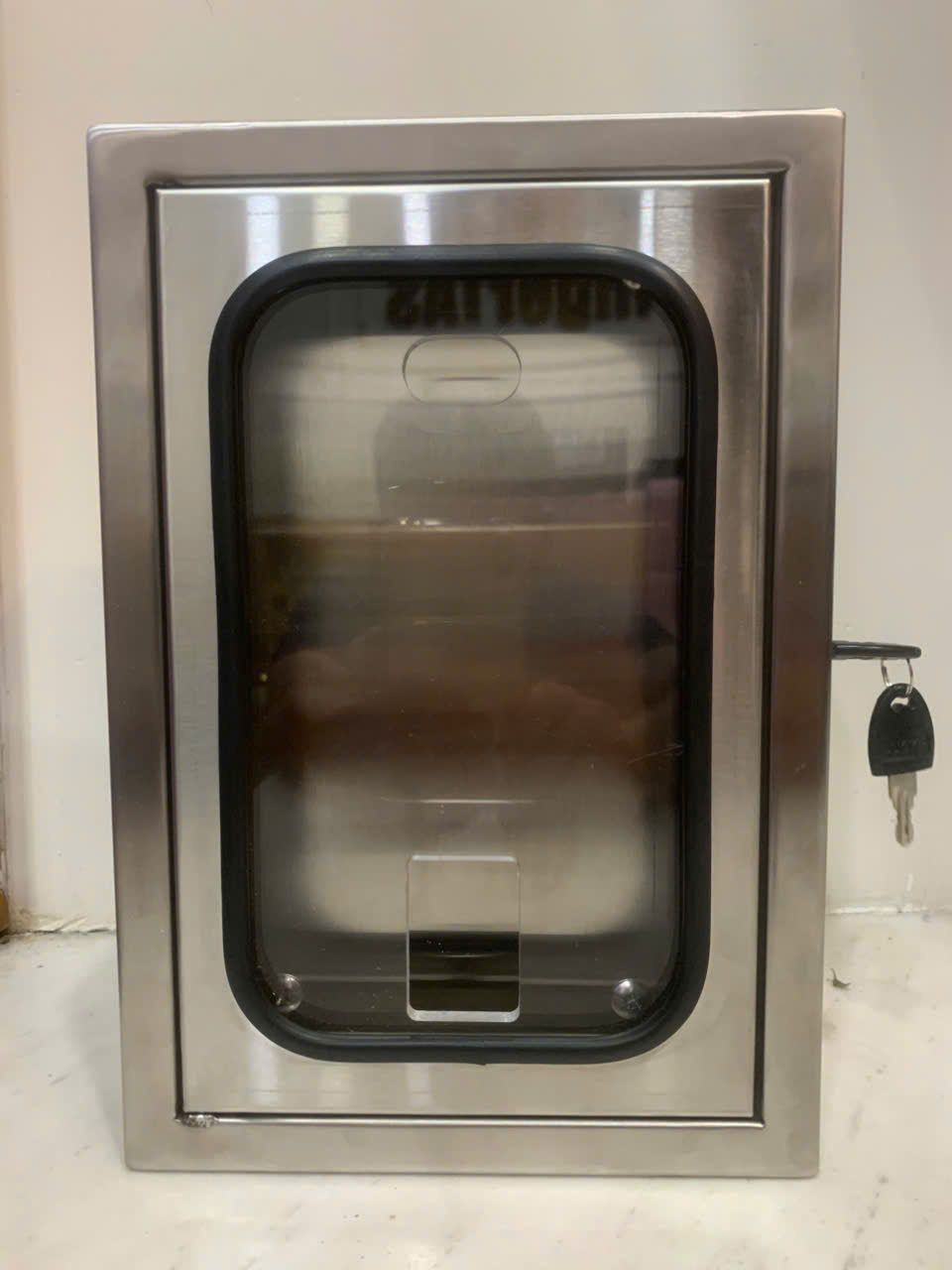 Hộp Bảo Vệ Máy Chấm Công Bằng Inox
